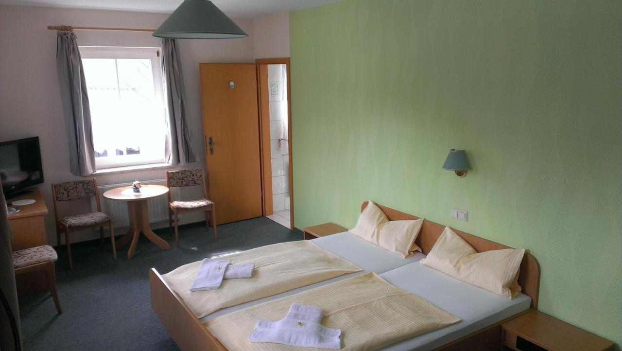 Gasthof Zum Fuerstenthal Frauenstein  部屋 写真